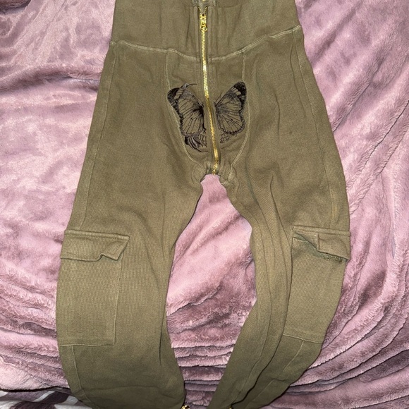 Tordrobes matching set. Funtioning zipper top and pant - Picture 3 of 6